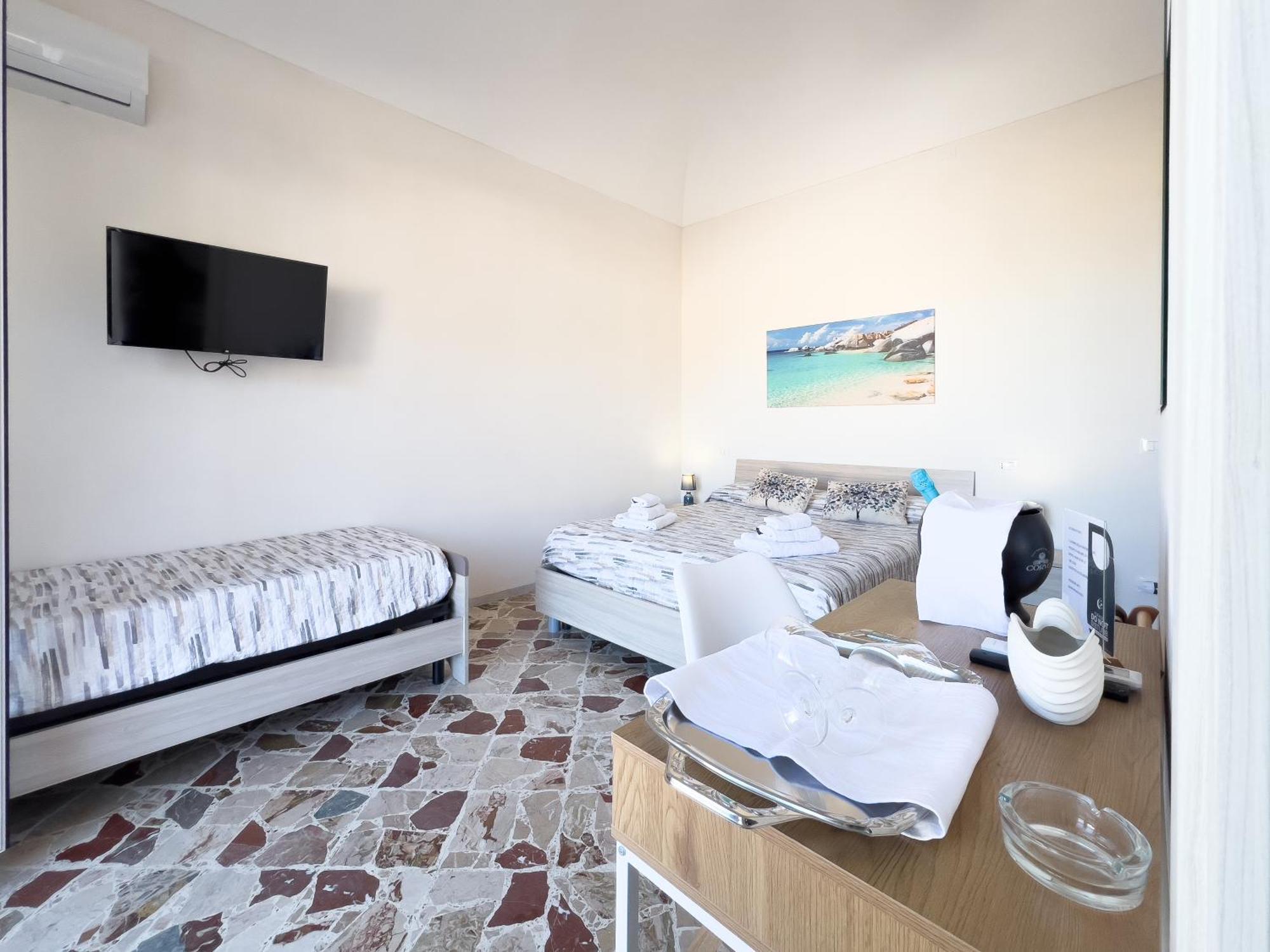 Ponente & Maestro Rooms Favignana Zewnętrze zdjęcie